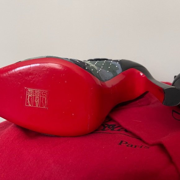 Christian Louboutin Dakita Camo Print Studded Bootie - Picture 6 of 10